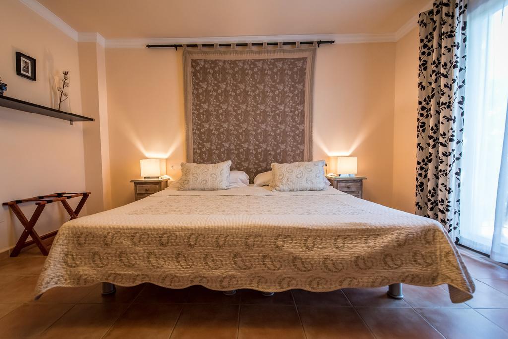 Al Lago Zahara De La Sierra Kamer foto